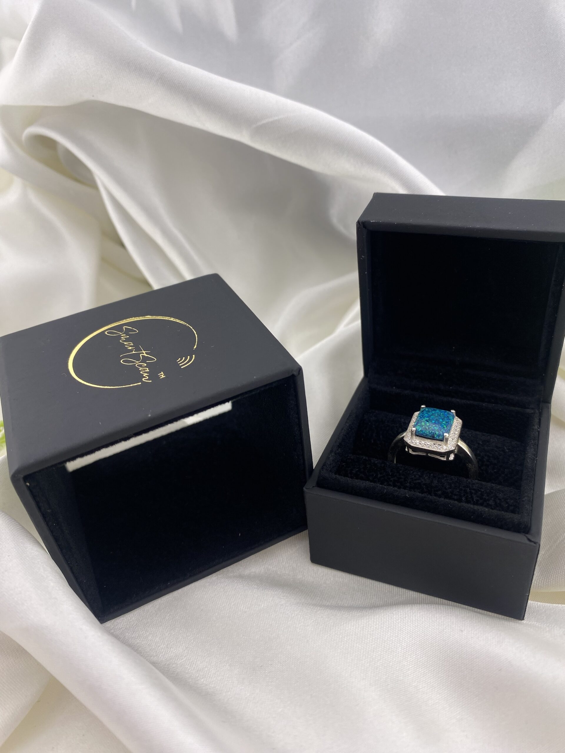 SmartScan™ Jewellery Boxes- The Ultimate Gifting Experience, Tesoramore